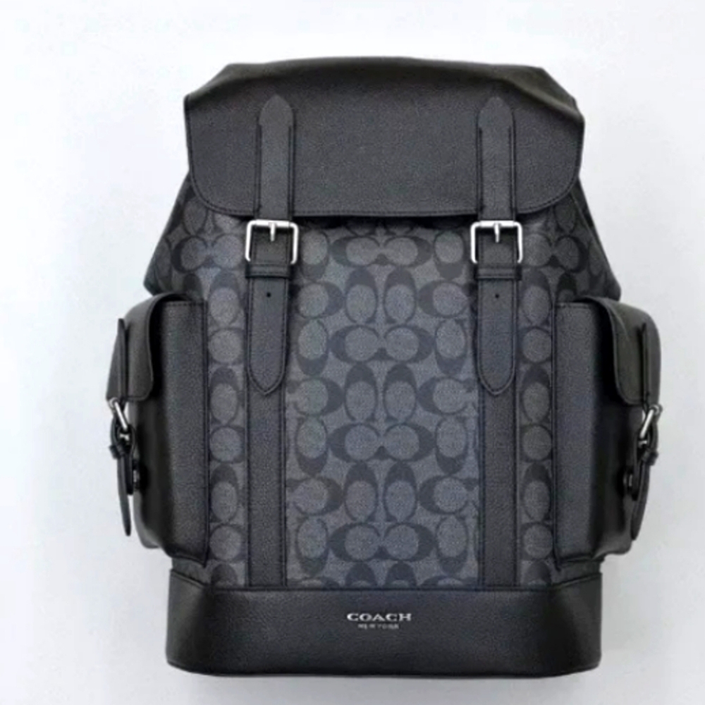 NWT Coach Hudson Backpack in Signature🎗